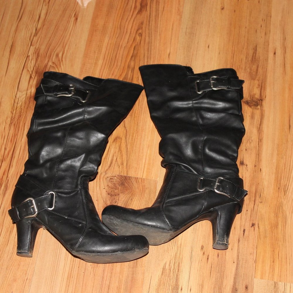 Black  Boots